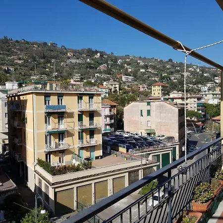 Santa's Margherita